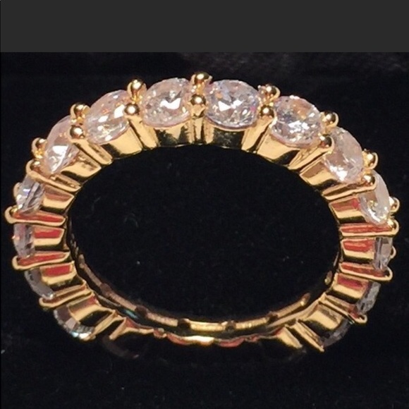 Vintage Jewelry - Eternity Ring 18kt GP(?) wWhite Crystals 5.2
